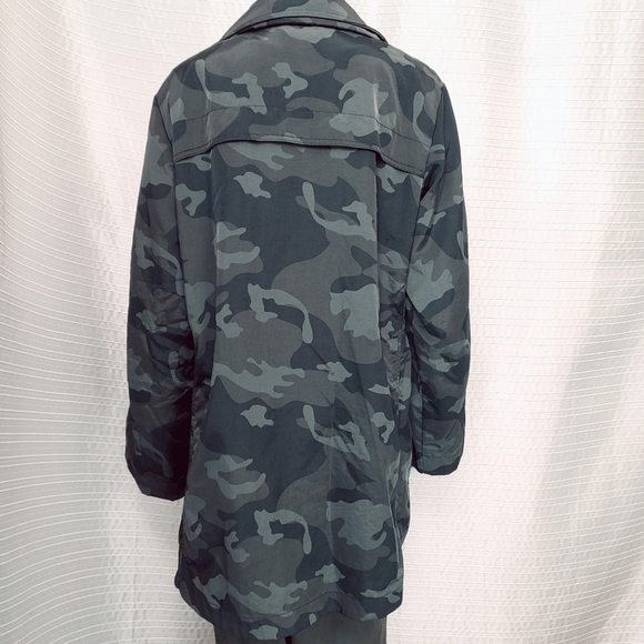 The Fillmore Anorak Jacket Parka Style Windbreaker Camo Grayish Green Women's M - Picture 2 of 15